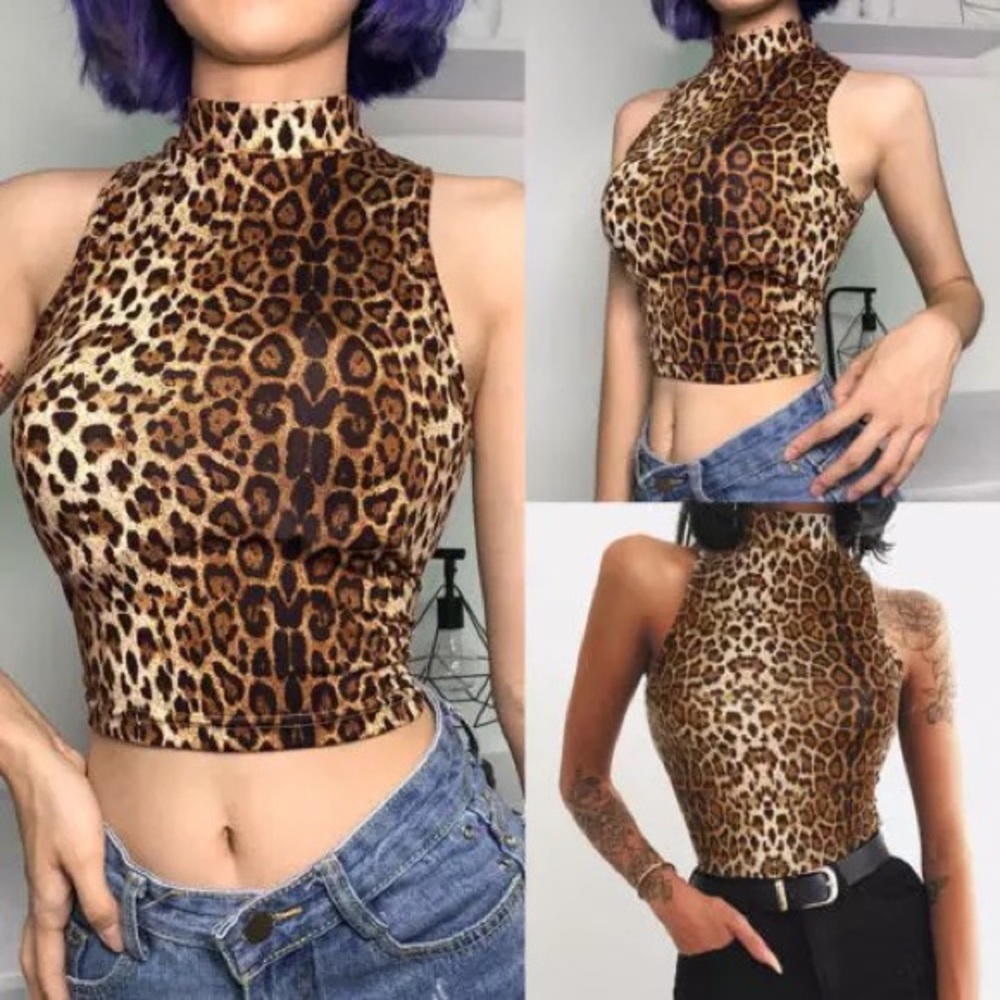 Leopard Crop Top